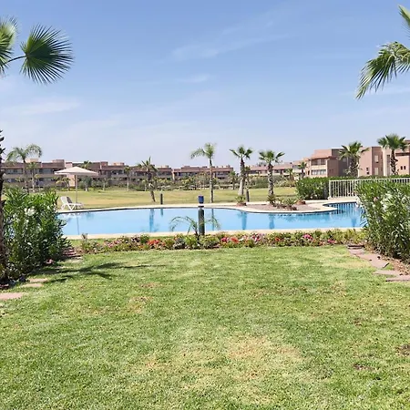 Appartement De Luxe Avec Jardin Vue Sur La Piscine Golf Securise 24H Sur 24 A 5 Minutes De L Aeroport Marrakesh Buitenkant foto